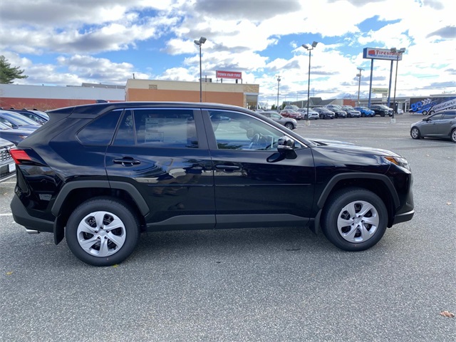 2025 Toyota RAV4 LE photo 2