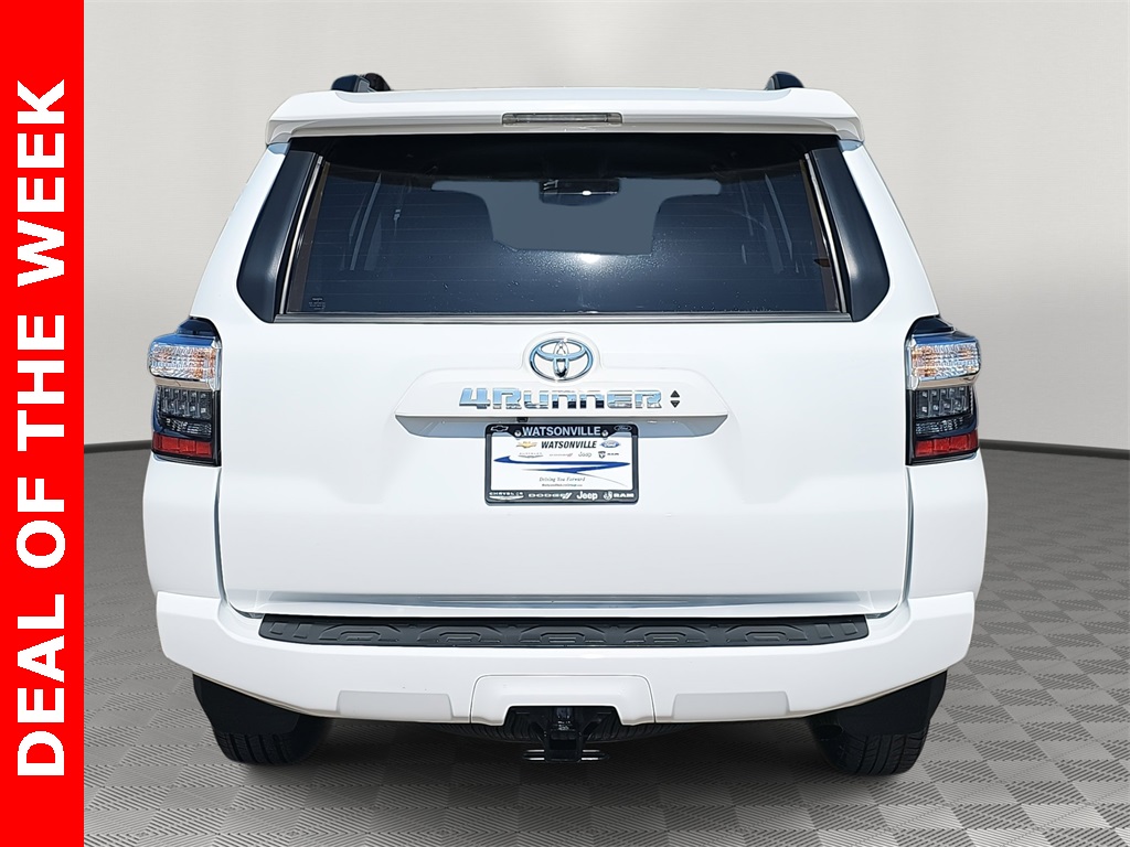 2024 Toyota 4Runner SR5 Premium photo 4