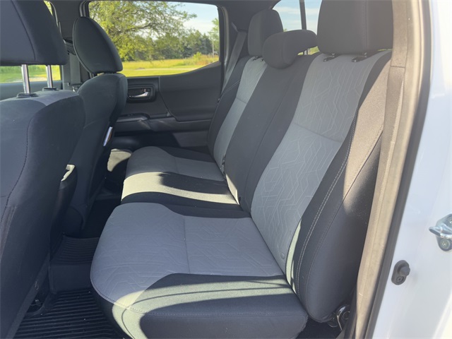 2022 Toyota Tacoma TRD Sport 4x4 photo 18