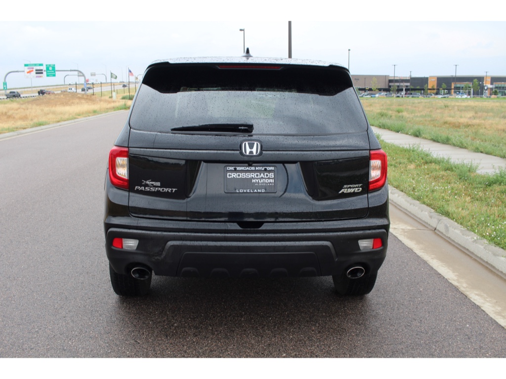 2021 Honda Passport Sport photo 4