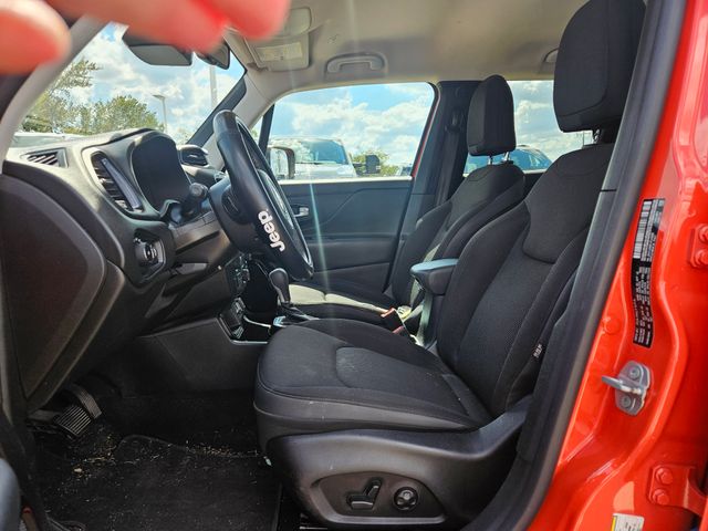 2018 Jeep Renegade Latitude North Edition photo 4