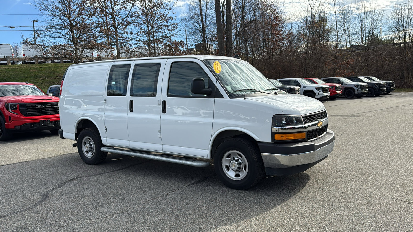 2024 Chevrolet Express Cargo Van Base photo 2