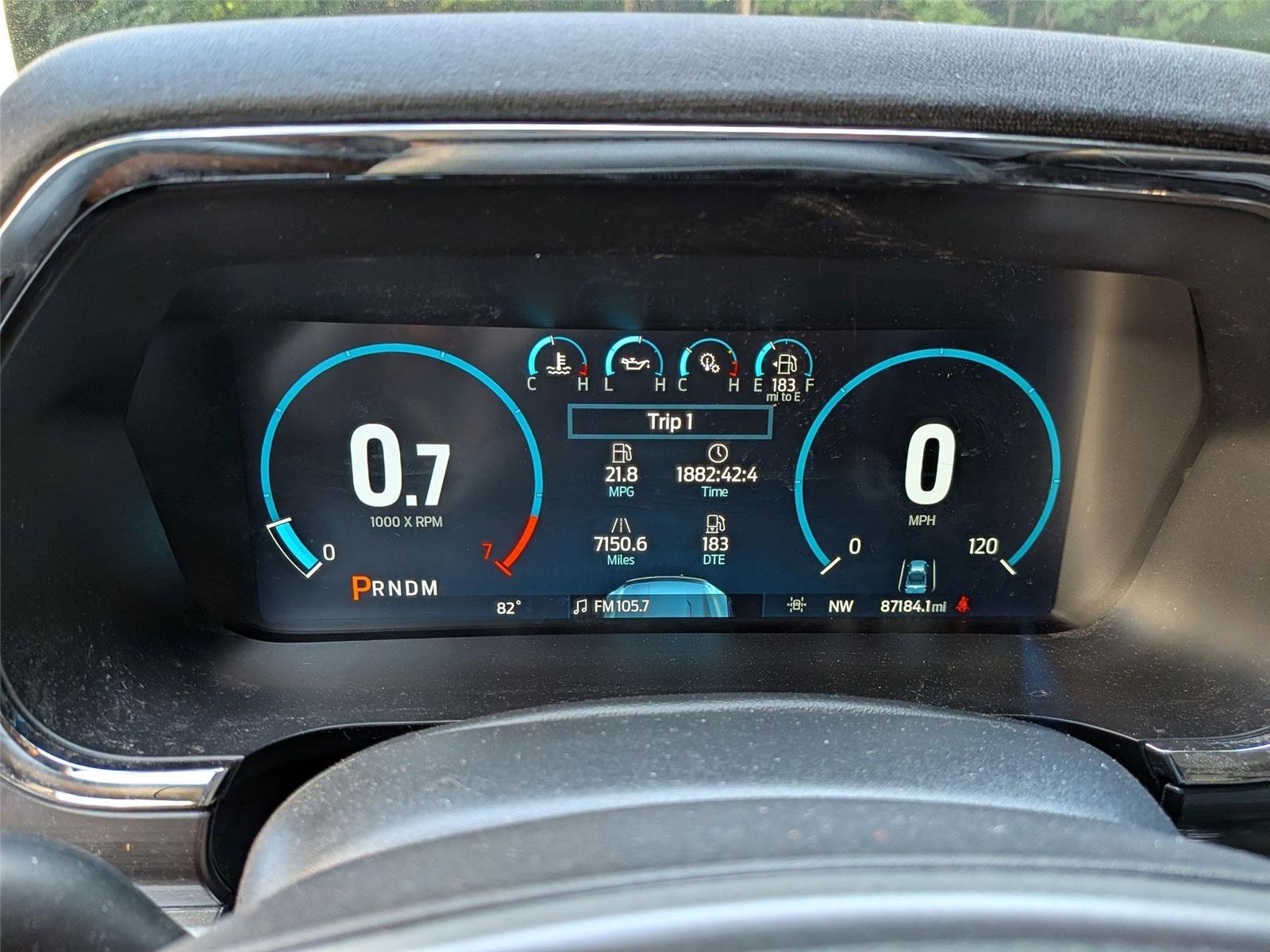 2022 Ford F-150 Lariat photo 16