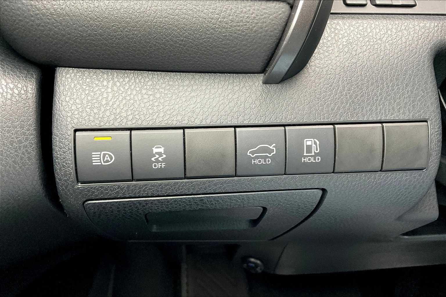 2024 Toyota Camry XSE V6 photo 32
