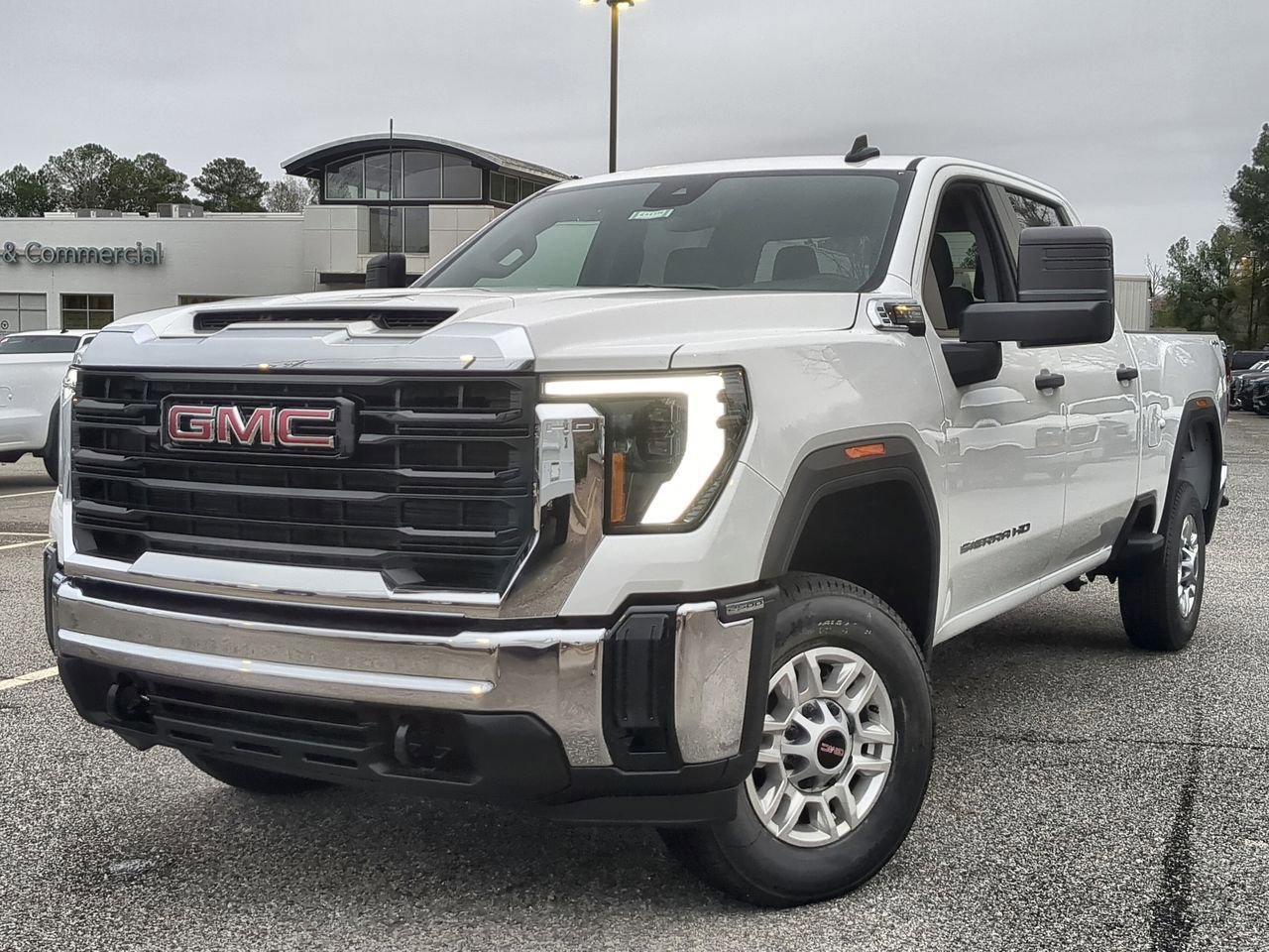 2026 GMC Sierra 2500HD Pro's photo