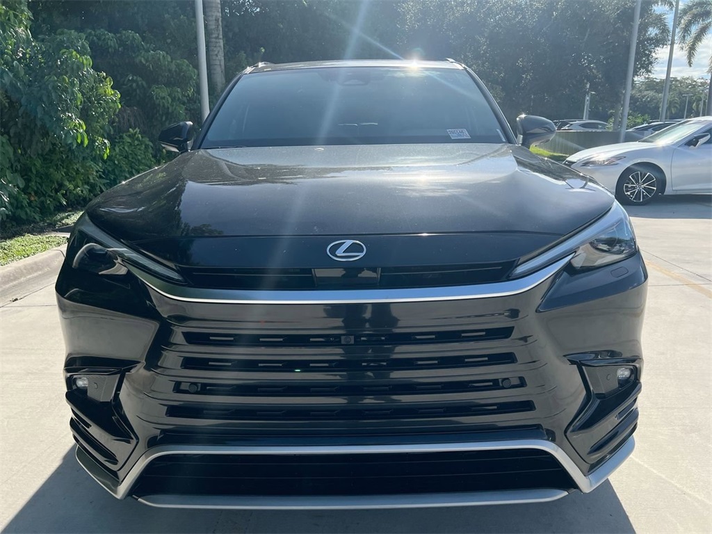 2026 Lexus TX 500h F SPORT Performance Premium photo 2