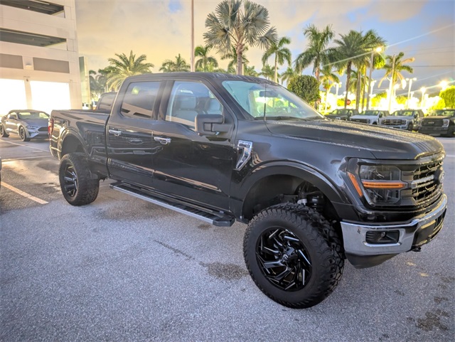 2024 Ford F-150 XLT photo 2