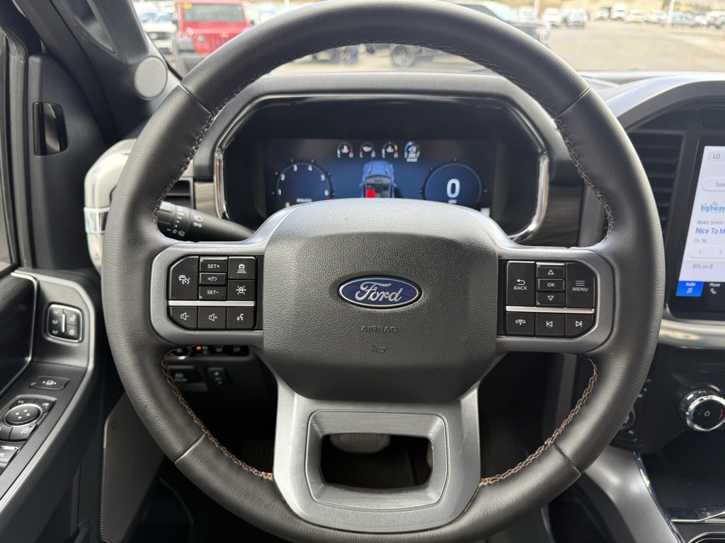 2025 Ford F-150 Lariat photo 16