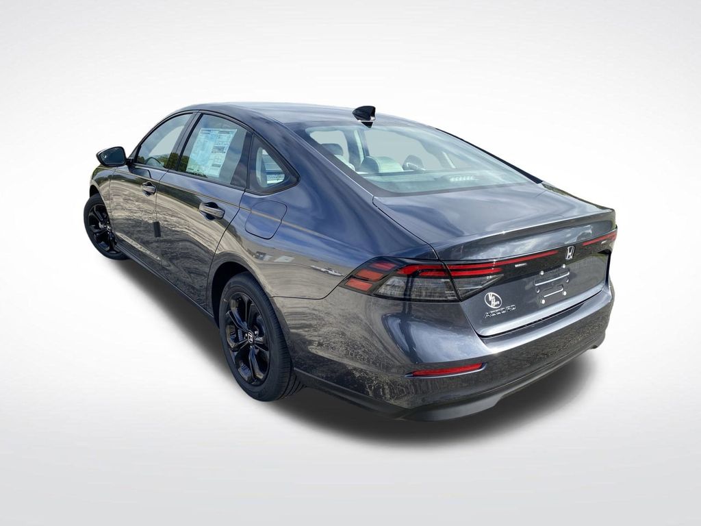 2025 Honda Accord SE photo 3