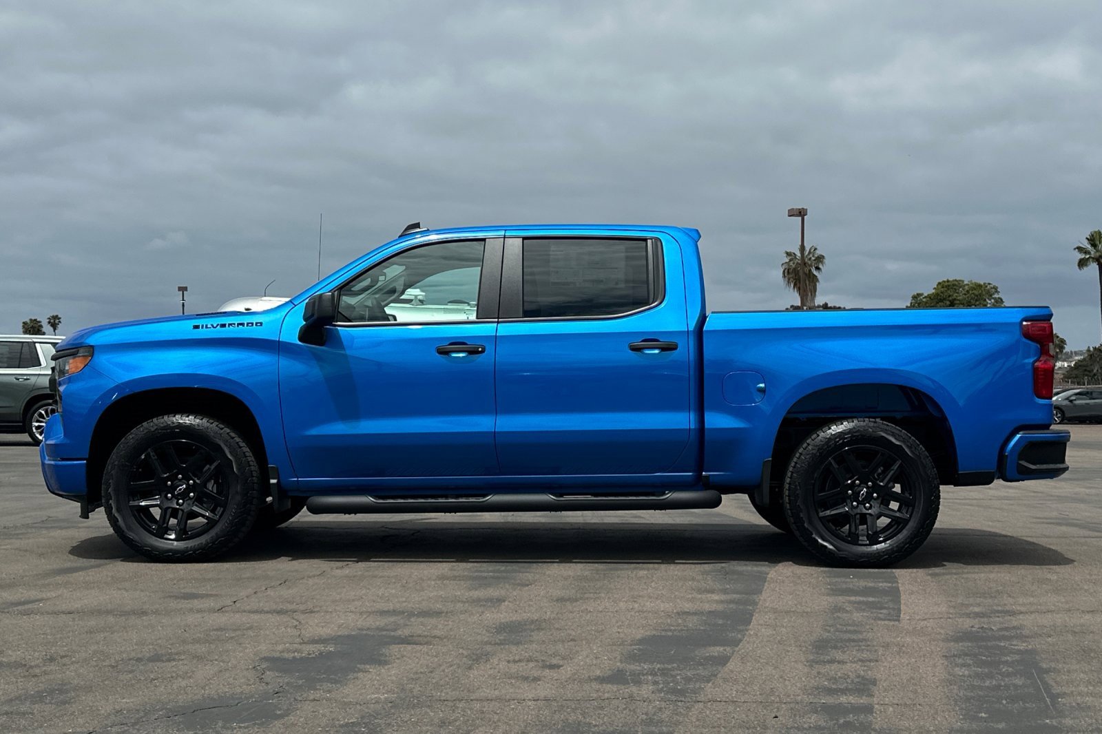 2025 Chevrolet Silverado 1500 Custom photo 7