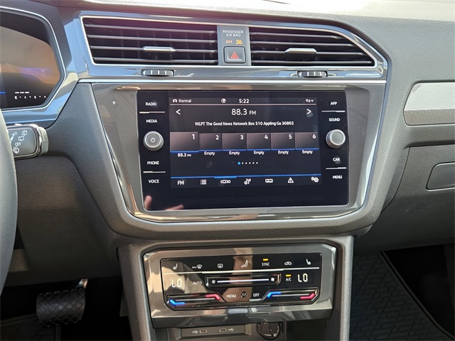 2024 Volkswagen Tiguan SE Wolfsburg Edition photo 8