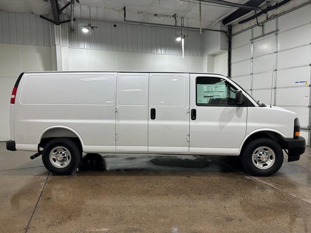 2025 Chevrolet Express Work Van Cargo photo 2