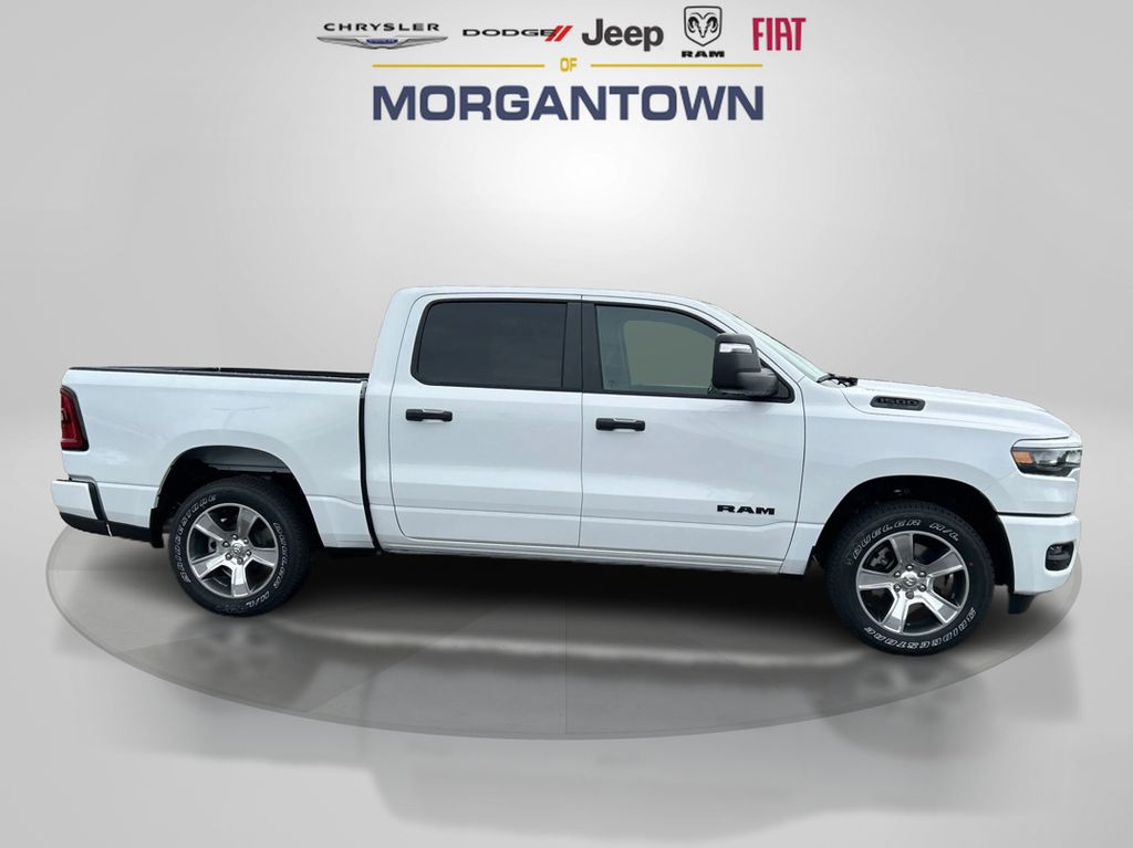 2025 Ram 1500 Tradesman photo 4