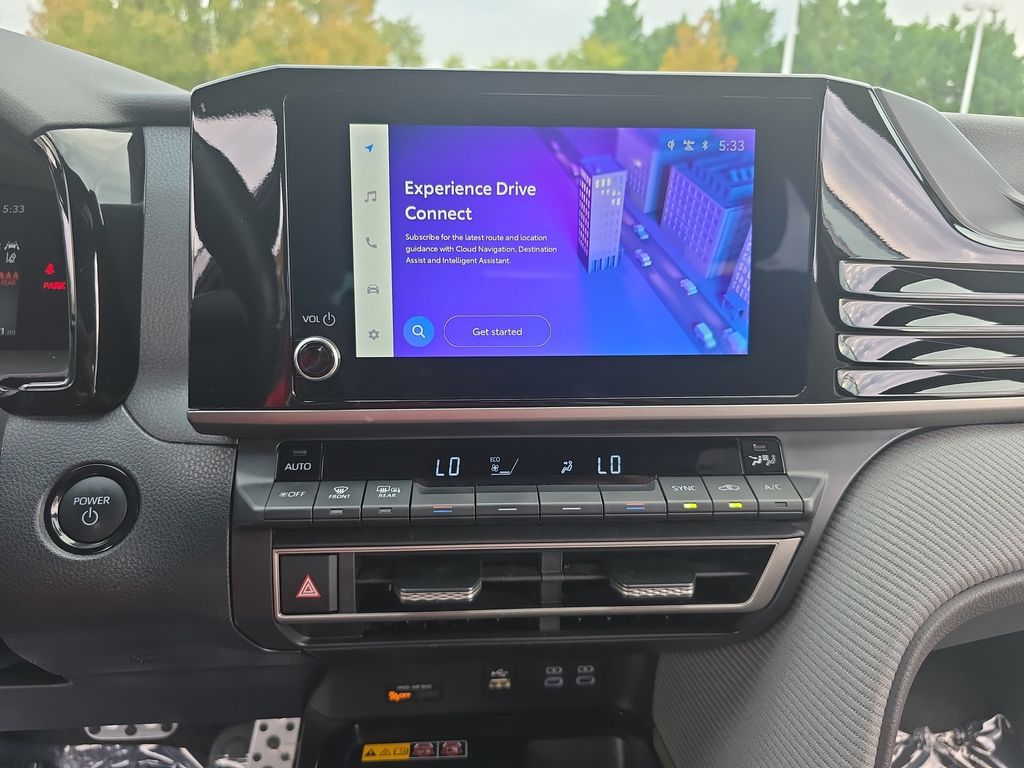 2025 Toyota Camry SE photo 20