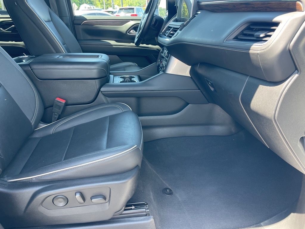 2023 Chevrolet Suburban Premier photo 26