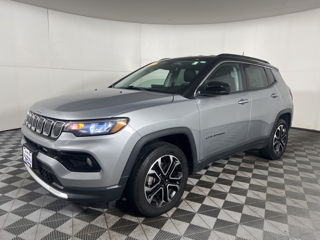 2022 Jeep Compass Limited photo 3