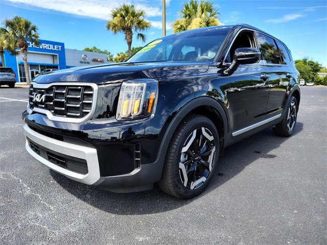 2024 Kia Telluride S photo 6