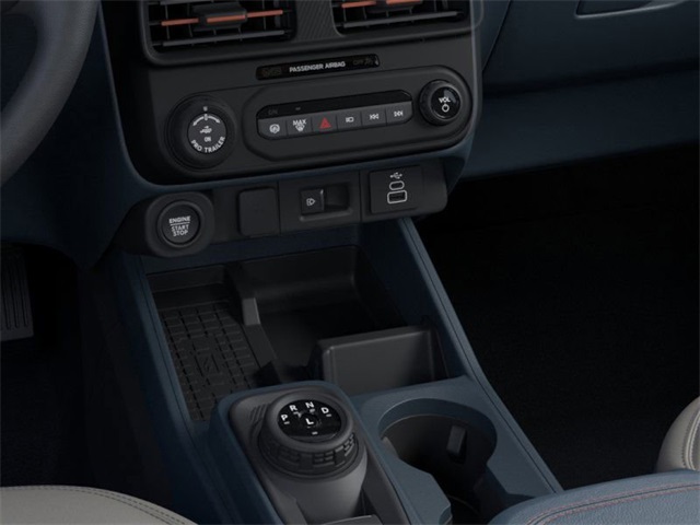 2025 Ford Maverick Lariat photo 7