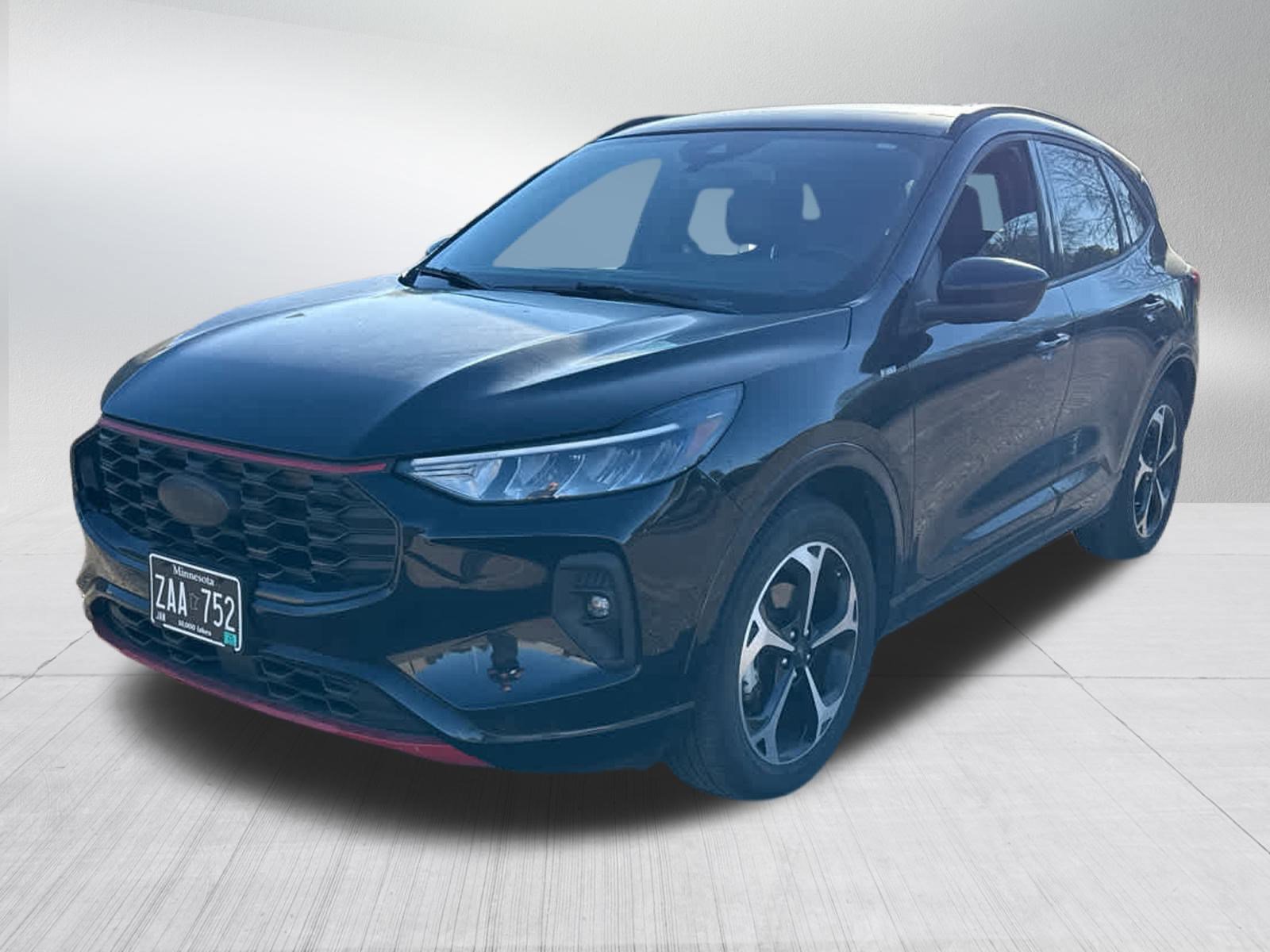 2023 Ford Escape ST-Line Select photo 3
