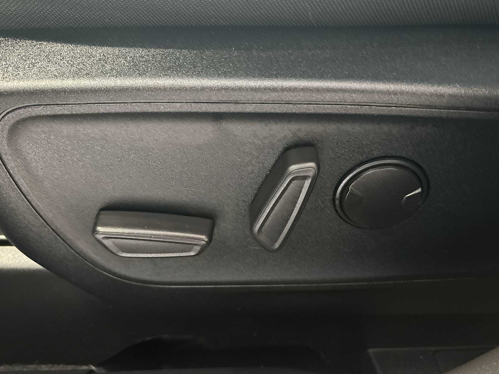 2021 Ford Escape SE photo 27