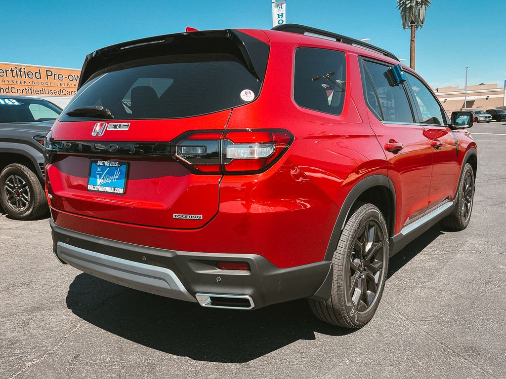2025 Honda Pilot Touring photo 8