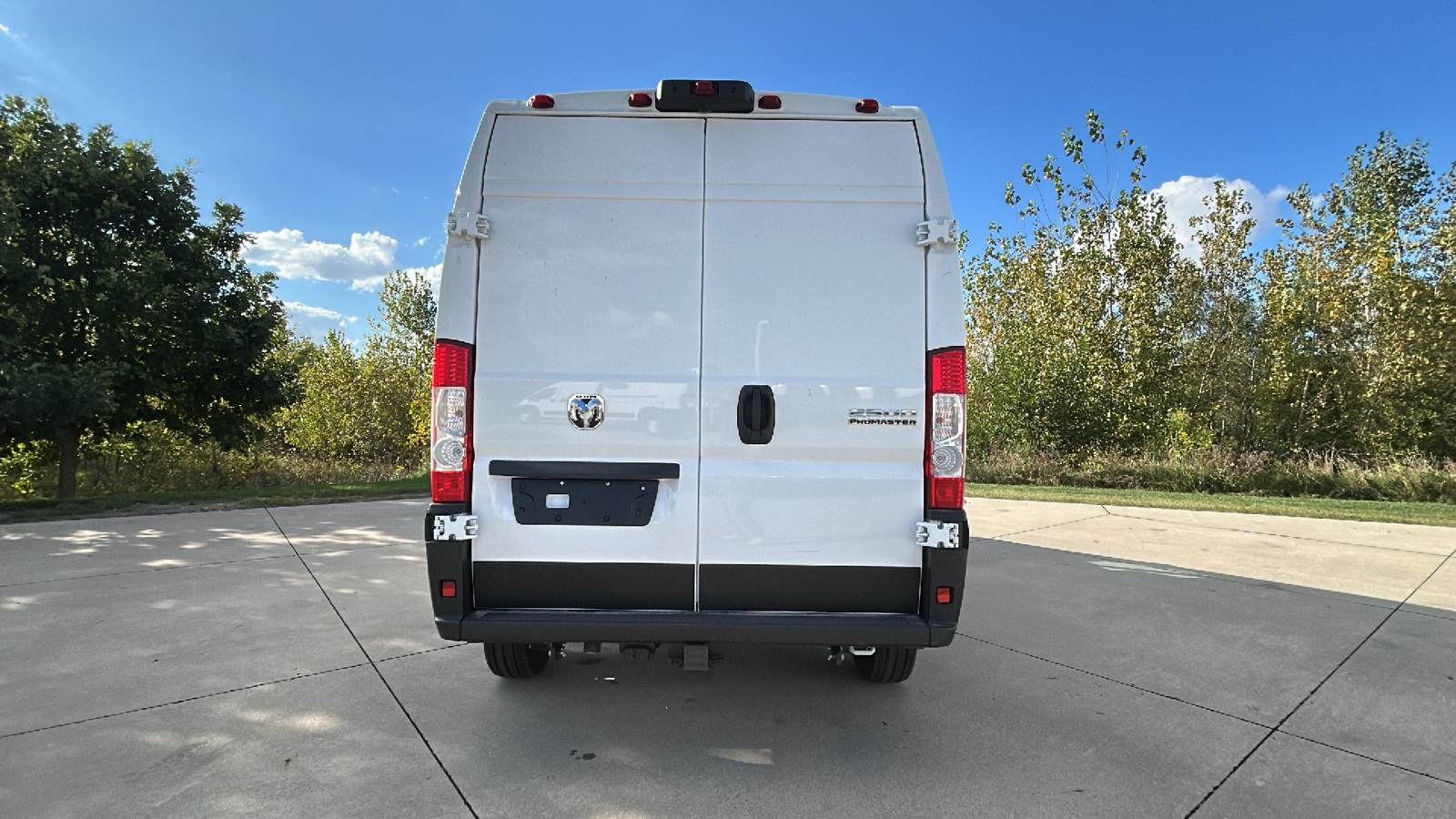 2026 Ram ProMaster 2500 photo 3