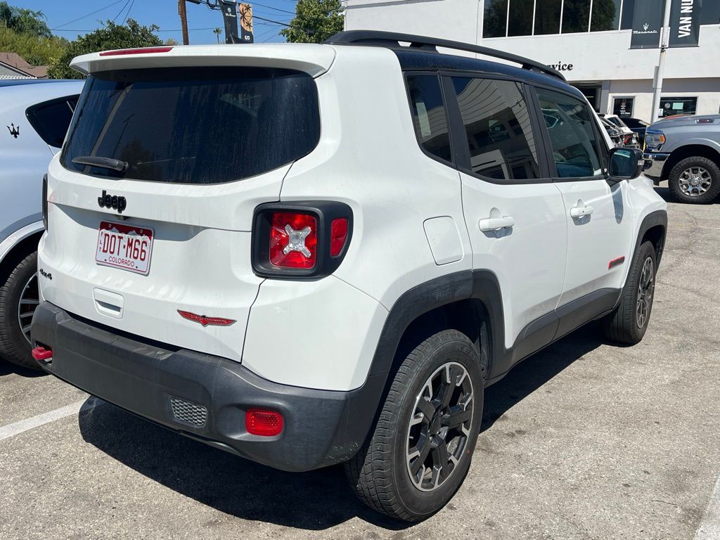 2023 Jeep Renegade Trailhawk photo 2