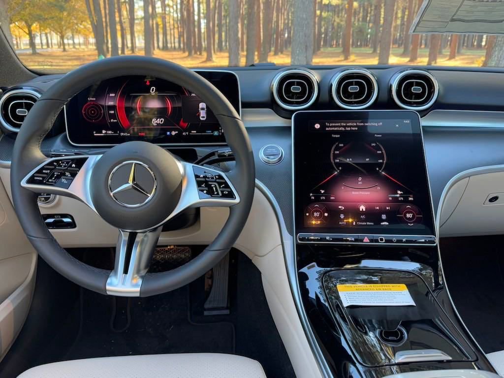 2025 Mercedes Benz C 300 photo 4