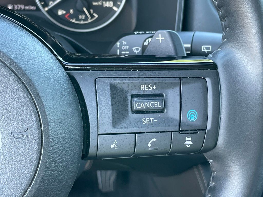2023 Nissan Rogue SL photo 16
