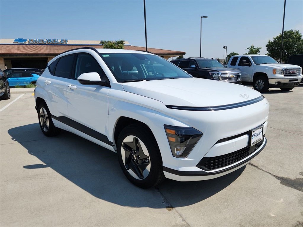 Used 2024 Hyundai Kona EV SEL with VIN KM8HC3A64RU007758 for sale in Broomfield, CO