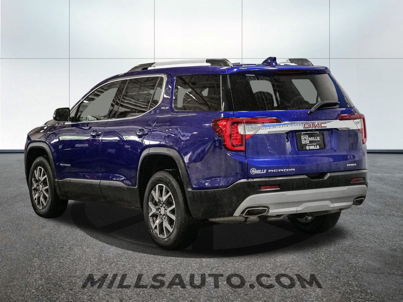 2023 Gmc Acadia SLE photo 4