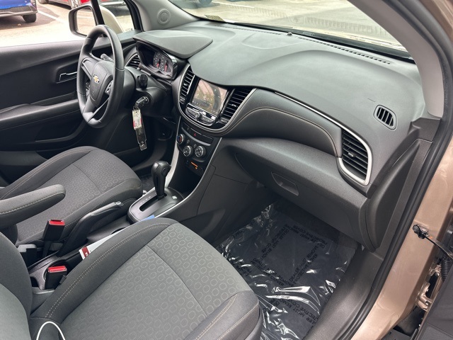 2018 Chevrolet Trax LS photo 30