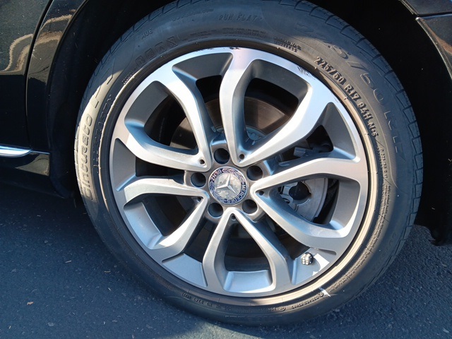 2016 Mercedes Benz C 300 photo 15