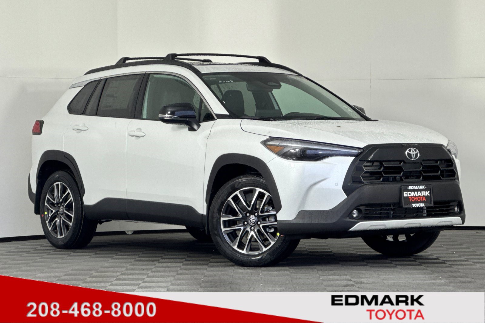 2026 Toyota Corolla Cross XLE's photo