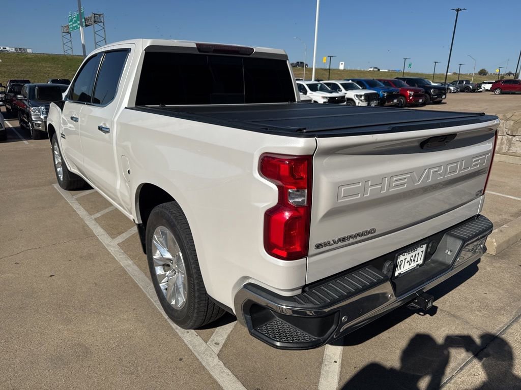 2019 Chevrolet Silverado 1500 LTZ photo 3