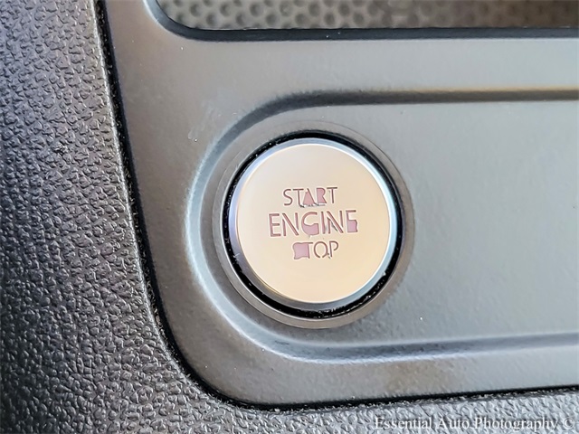 2016 VOLKSWAGEN TIGUAN - Image 18