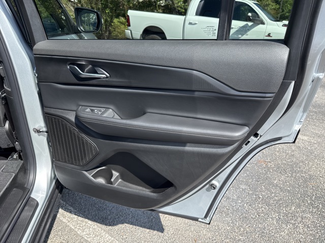 2025 Jeep Grand Cherokee Laredo X photo 15