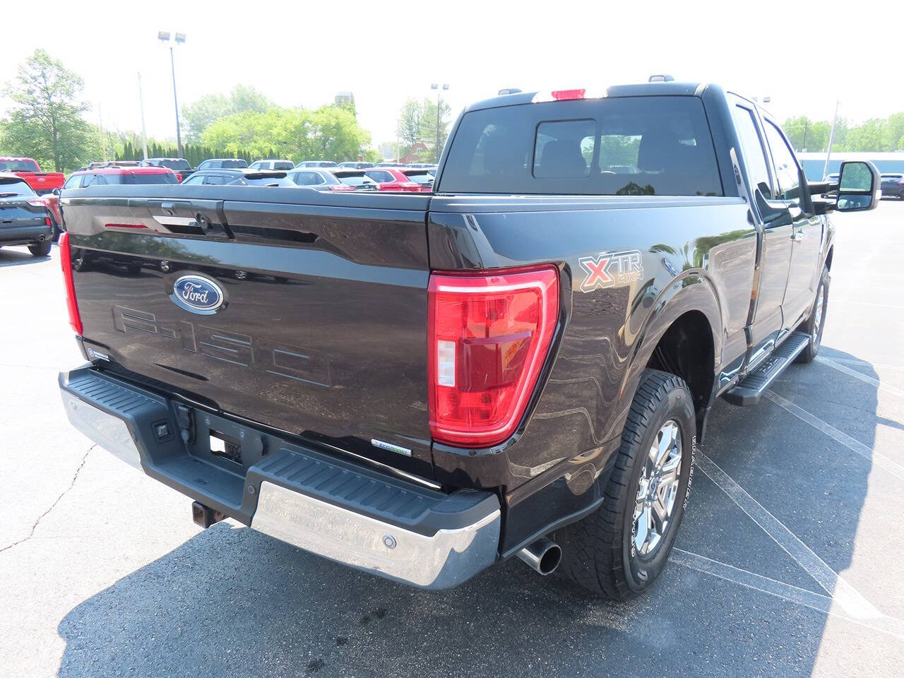 2021 Ford F-150 XLT photo 3