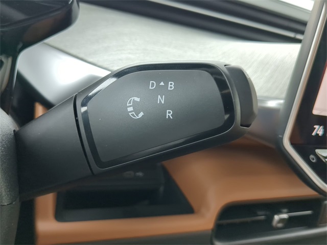 2025 Volkswagen ID. Buzz Pro Plus photo 19
