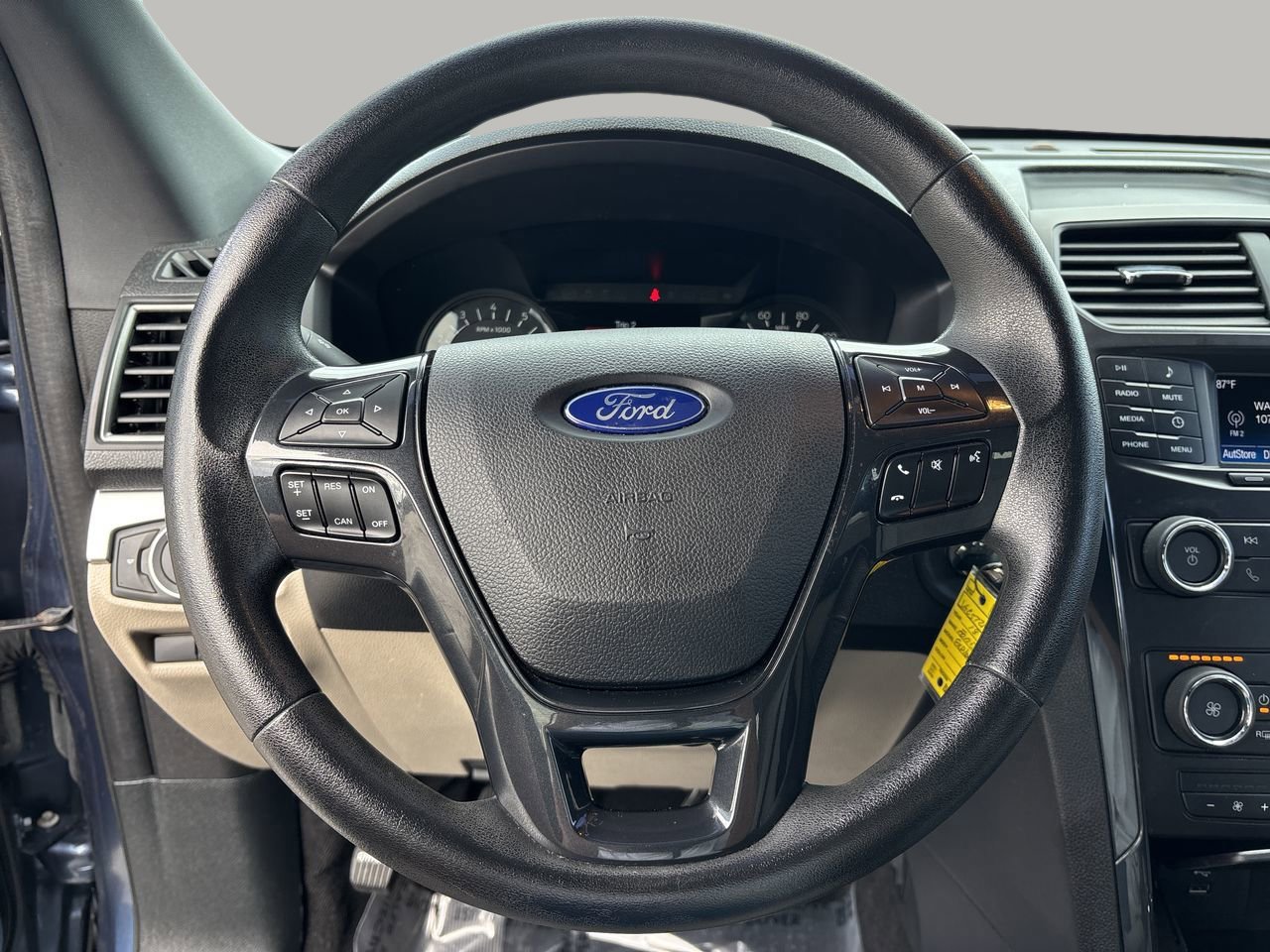 2018 Ford Explorer Sport photo 22