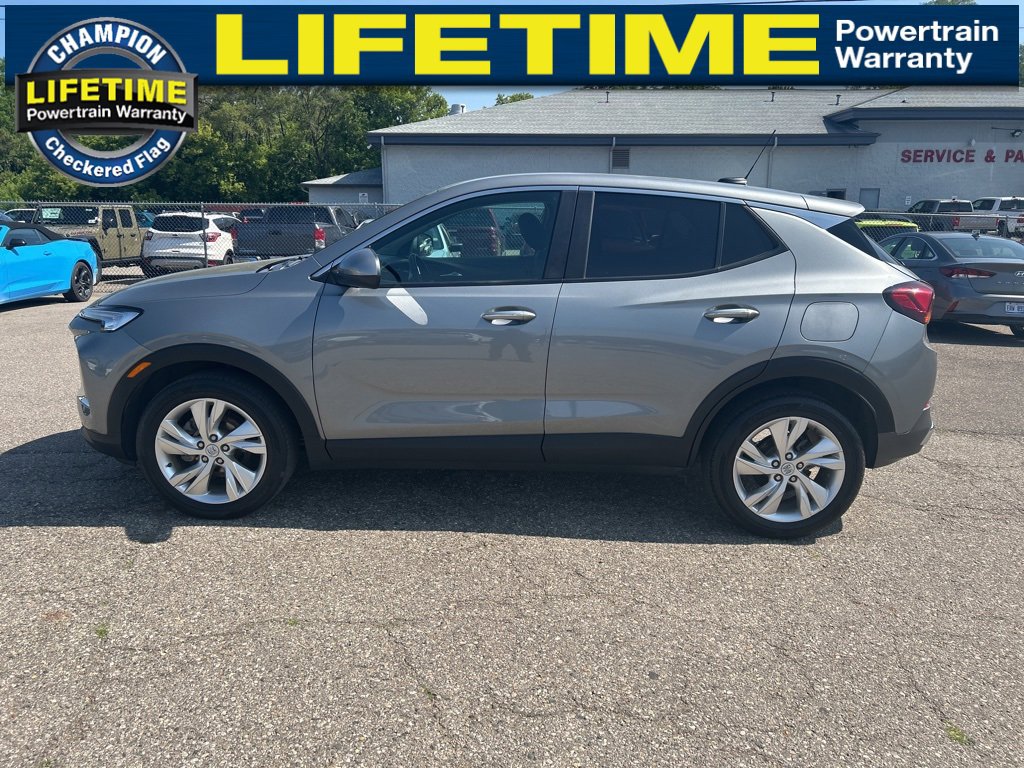 2024 Buick Encore GX Preferred photo 2