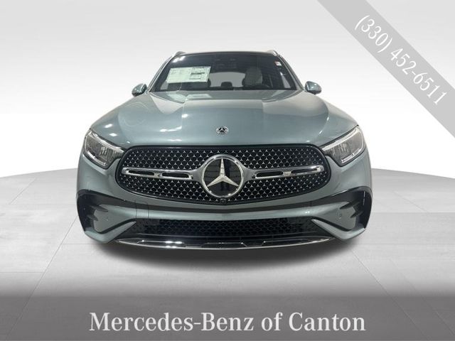 2026 Mercedes-Benz GLC Base's photo