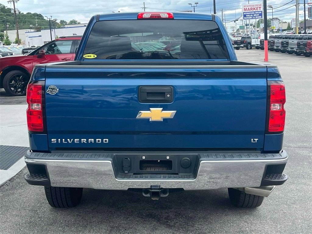 2018 Chevrolet Silverado 1500 LT photo 4