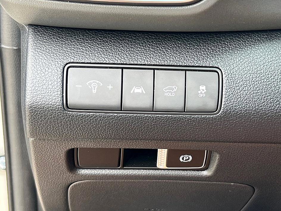 2022 Hyundai Santa Fe SEL photo 14