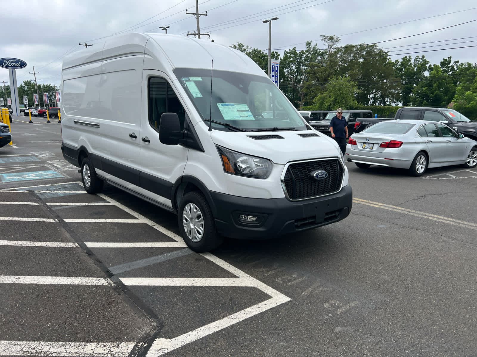 2024 Ford Transit Cargo Van photo 3