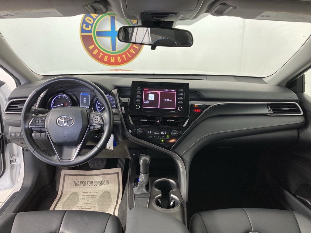 2023 Toyota Camry SE photo 4