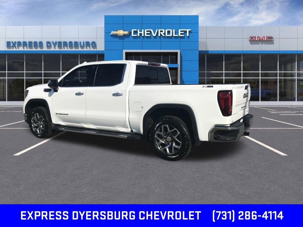 2023 Gmc Sierra 1500 SLT photo 3
