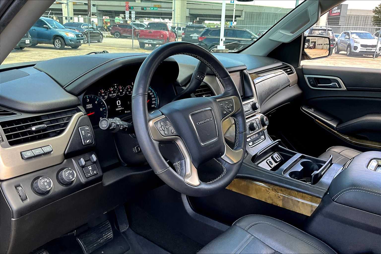 2017 Gmc Yukon XL Denali photo 14