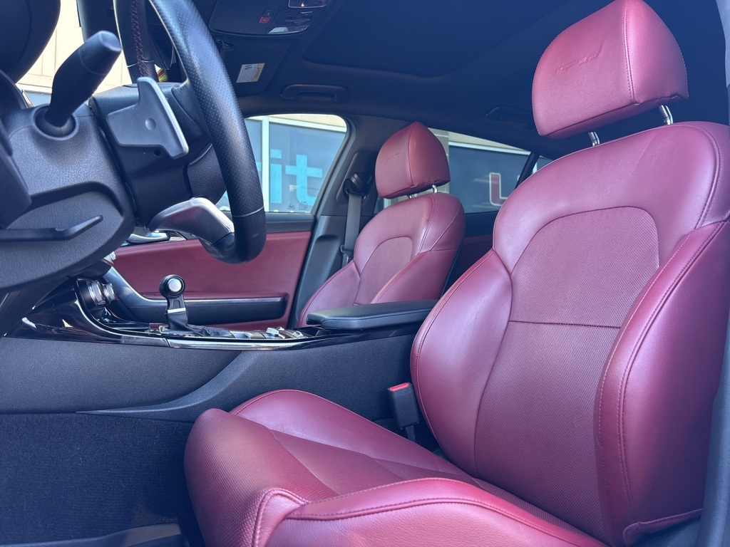 2022 Kia Stinger GT-Line photo 9
