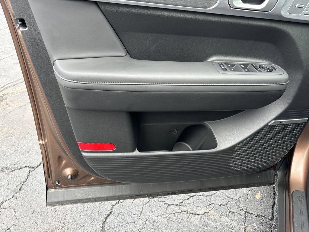 2024 Hyundai Santa Fe Limited photo 11